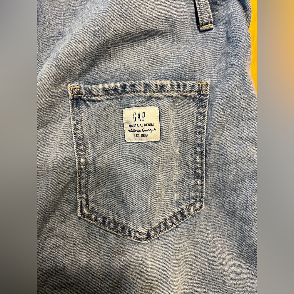 Gap Short Overalls - Picture 3 of 6
